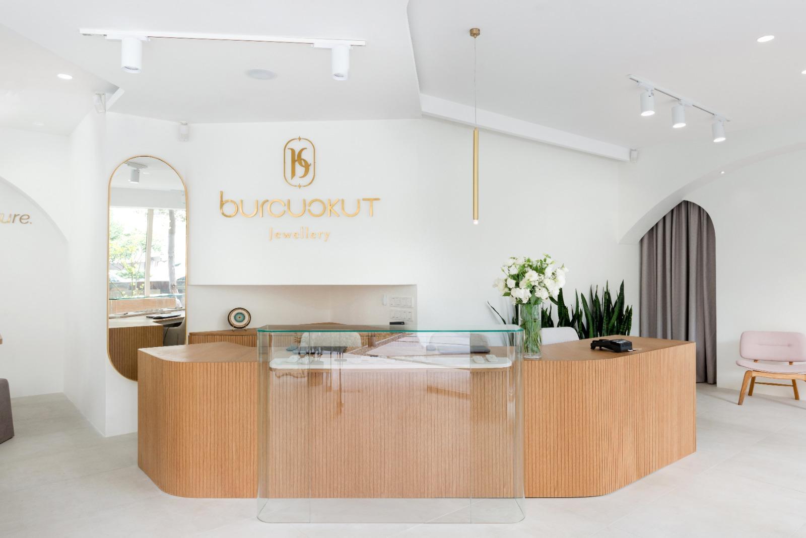 fff28218-d775-45eb-98c0-dca084d5b12b.jpg  görseli